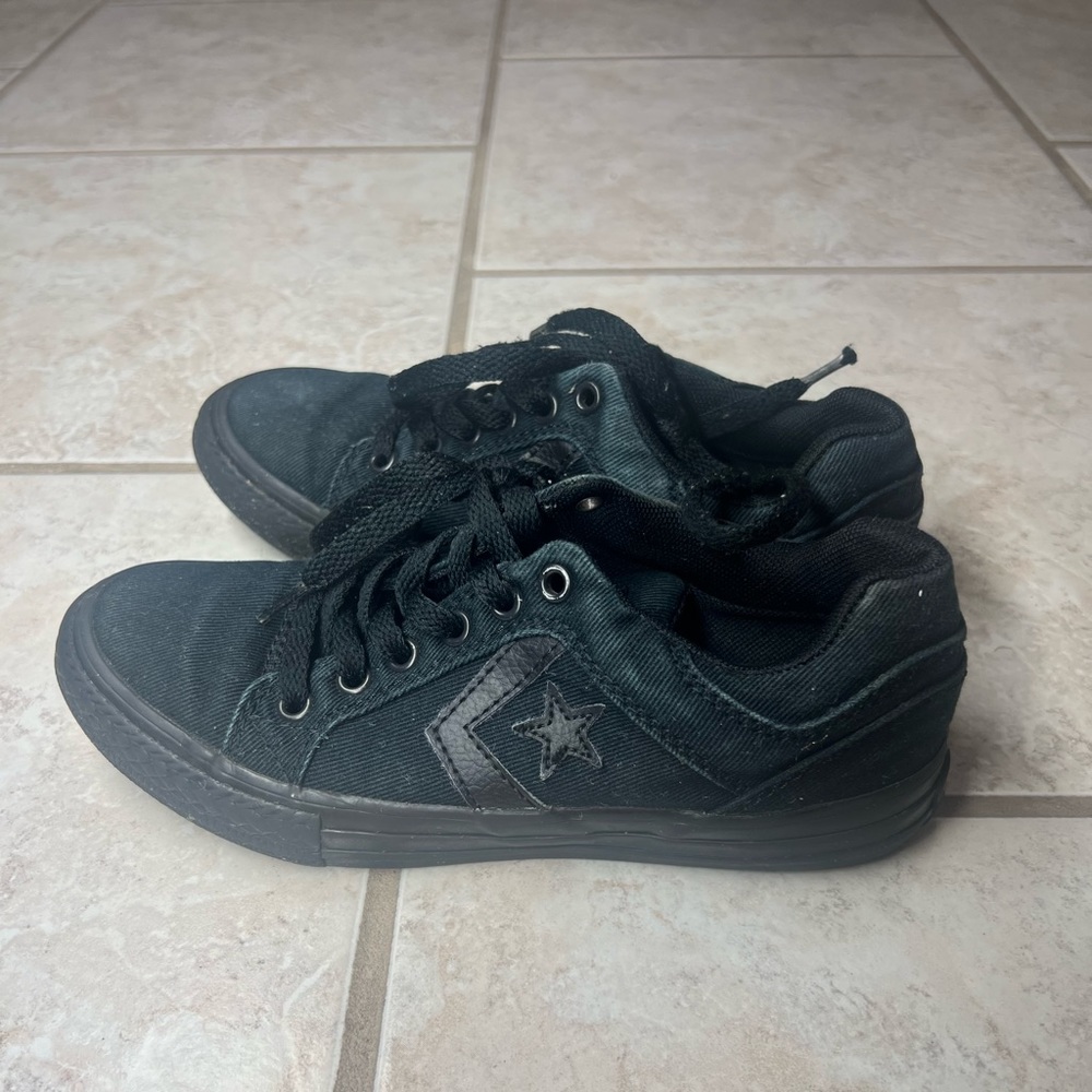 Boys converse shoes